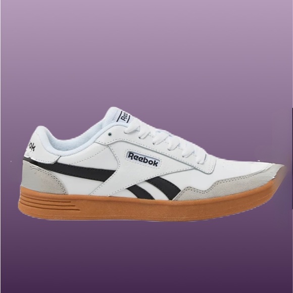 Reebok Women’s White and Black Sneakers NWT - Picture 4 of 6